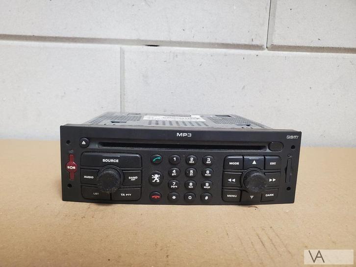 Peugeot 207 / 307 radio cd met navigatie 96632917xt rt3 €75, Auto diversen, Autoradio's, Ophalen of Verzenden