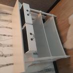 Side-table  in wit gelakt hout., Huis en Inrichting, Woonaccessoires | Kisten, Ophalen, Zo goed als nieuw