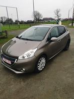 peugoet 208, Auto's, 1199 cc, 5 zetels, Particulier, 3 cilinders