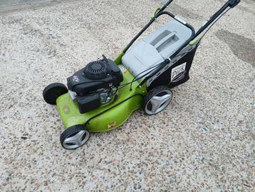 Geasmaaier met honda motor  beschikbaar voor biedingen
