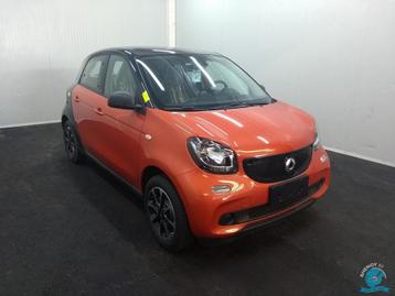 Voorkop Smart forfour beschikbaar voor biedingen
