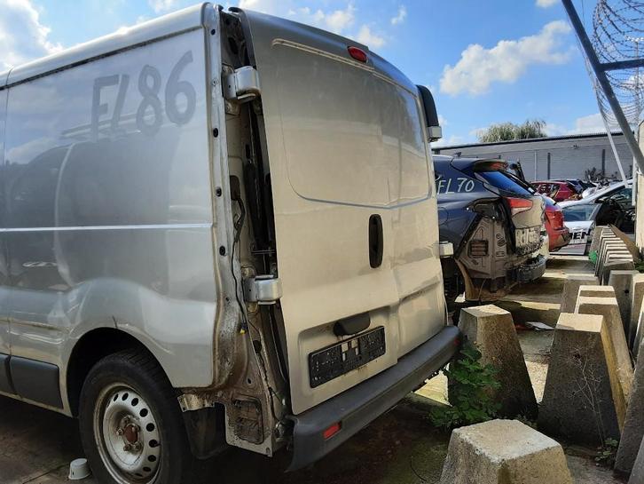 PORTE ARRIÈRE GAUCHE Opel Vivaro (01-2000/07-2014), Autos : Pièces & Accessoires, Carrosserie & Tôlerie, Porte, Opel, Arrière