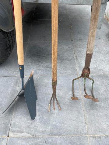 Tuin gerief beschikbaar voor biedingen