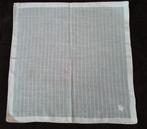 Mouchoir blanc, Dior, Vêtements | Femmes, Vêtements Femmes Autre, Envoi