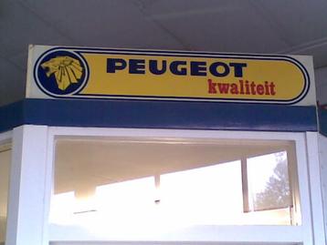 Peugeot onderdelen 203 403 104 204 304 404 504 604 505 J7 J9 beschikbaar voor biedingen