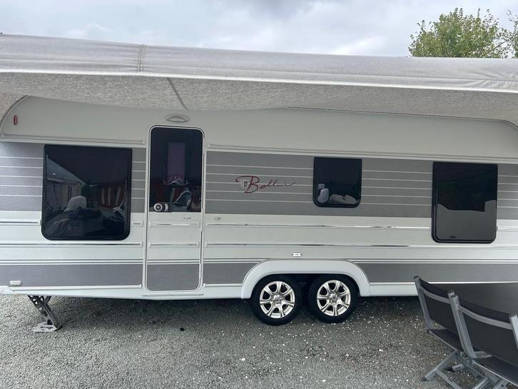 Tabbert Bellini 620 caravan, Caravans en Kamperen, Caravans, Particulier, tot en met 4, 1500 - 2000 kg, Rondzit, Tabbert, 2 aparte bedden