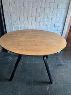 Houten ronde eettafel met zwarte poten, Huis en Inrichting, Tafels | Eettafels, Ophalen, Gebruikt, 100 tot 150 cm, Rond
