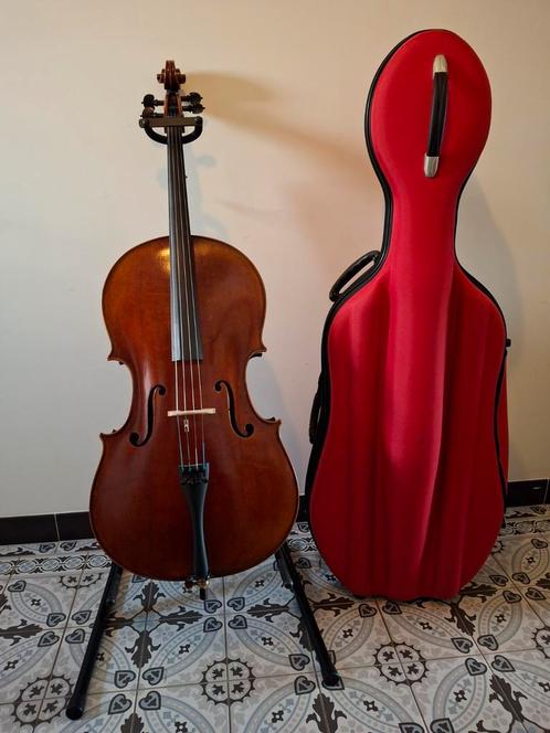 4/4 cello Jay Haide L'ancienne 2106 met koffer en standaard, Muziek en Instrumenten, Strijkinstrumenten | Cello's, Zo goed als nieuw
