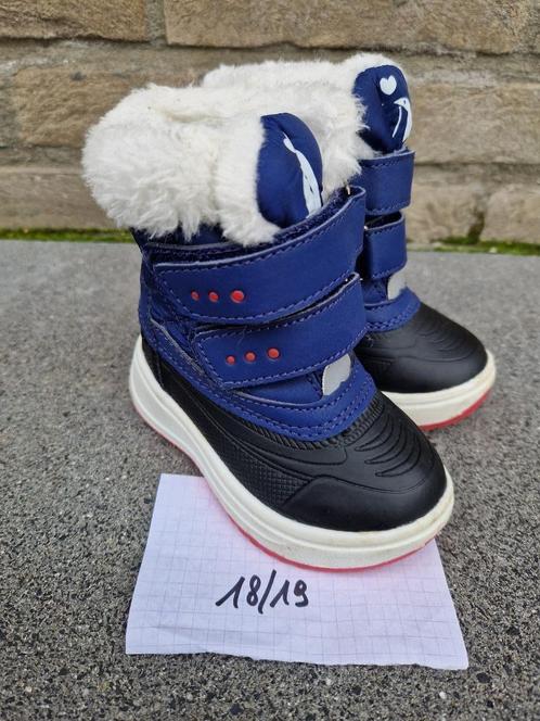 Winterlaarsjes - NIEUW - maat 18/19, Enfants & Bébés, Vêtements enfant | Chaussures & Chaussettes, Neuf, Bottes, Fille, Enlèvement