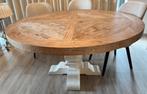 Ronde houten kloostertafel diameter 150 cm, Ophalen, Zo goed als nieuw