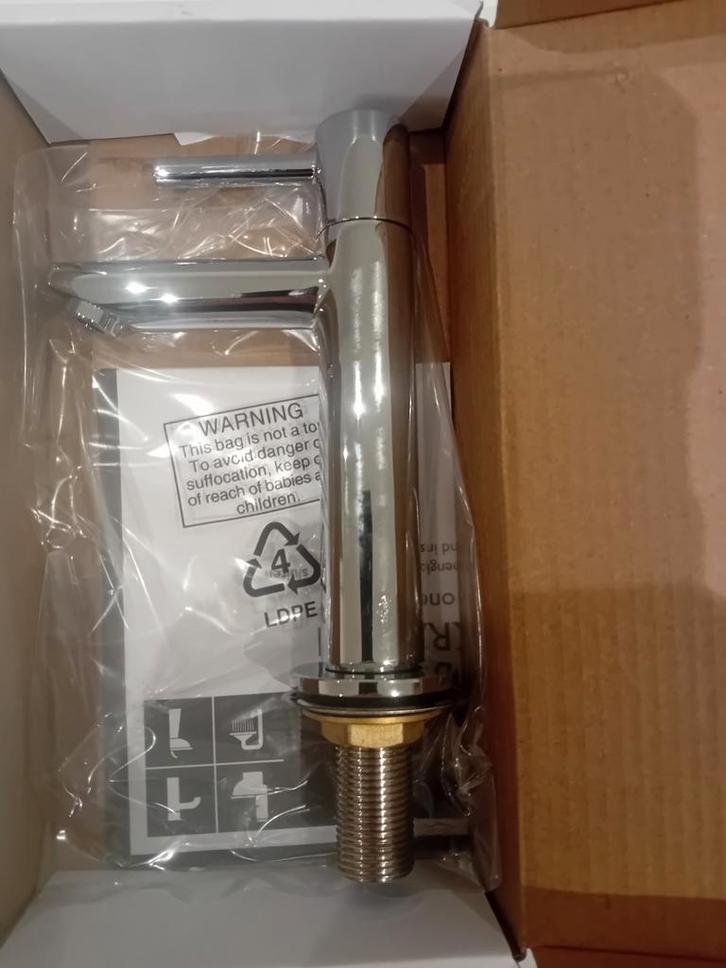 Robinets lave mains
Produits Wiesbaden
Description de produi, Bricolage & Construction, Sanitaire