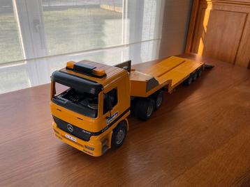 Bruder vrachtwagen, Ophalen