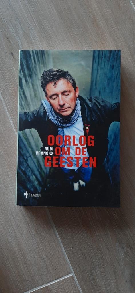 Rudi Vranckx - Oorlog om de geesten, Boeken, Politiek en Maatschappij, Zo goed als nieuw, Ophalen of Verzenden