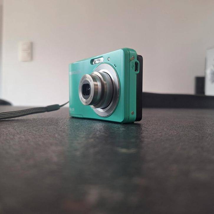 Traveler DC-120 Digital Camera – Great Entry-Level Compact, Audio, Tv en Foto, Fotocamera's Digitaal, Zo goed als nieuw, Compact