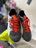 Voetbalschoenen Puma, Sport en Fitness, Voetbal, Ophalen, Zo goed als nieuw, Schoenen