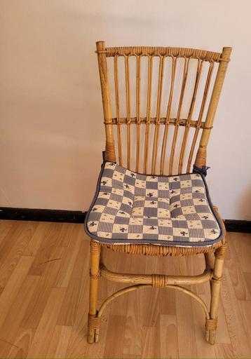 Superbe chaise Vintage en rotin de bambou &osier avec assise, Enlèvement
