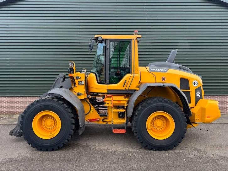Volvo L 90 H, Articles professionnels, Machines & Construction | Grues & Excavatrices, Chargeuse sur pneus ou Chouleur