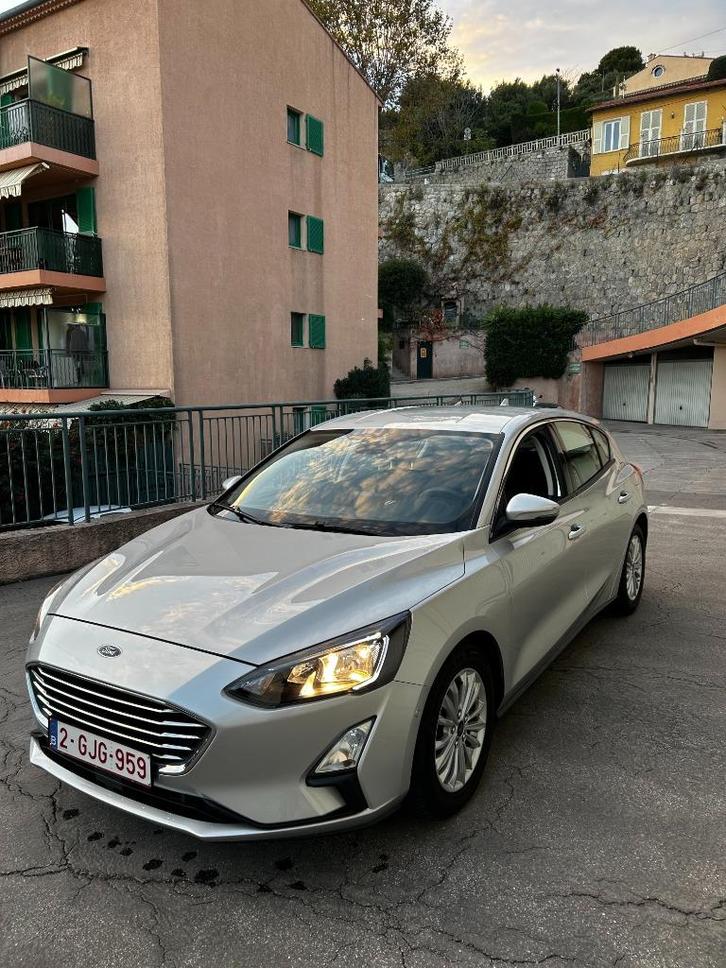 Ford Focus 1.0 Ecoboost 125ch BVA, Autos, Ford, Particulier, Focus, Caméra de recul, Régulateur de distance, Airbags, Air conditionné