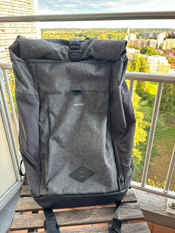 Quechua NH500 Escape Rolltop 32L sac a dos beschikbaar voor biedingen