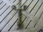 Oud metalen zwaard decoratief., Ophalen of Verzenden