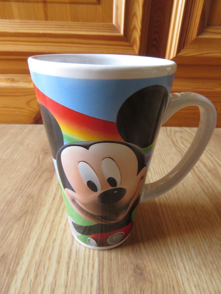 grand mug tasse Mickey de Disney, Ophalen of Verzenden, Zo goed als nieuw, Overige materialen, Kop(pen) en/of Schotel(s)