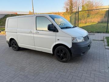 VOLKSWAGEN TRANSPORTER 1.9 TDI 11/2009 298000KM AC KEURING, Auto's, Voorwielaandrijving, 19 cc, Stof, Volkswagen