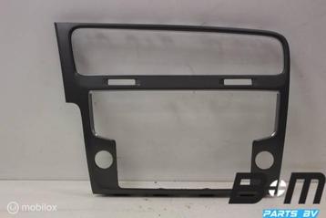 Afdekking radio/navigatie beeldscherm VW Golf 7 5G1819743A beschikbaar voor biedingen