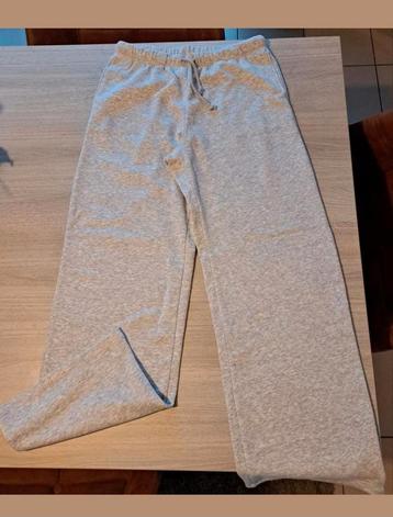 H&M JOGGER ( Small) beschikbaar voor biedingen