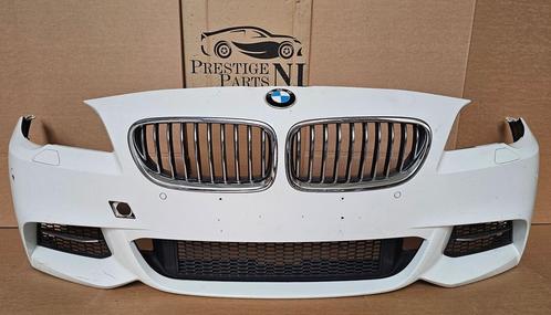 Voorbumper BMW 5 Serie F10 F11 M Pakket M550i Bumper Origine, Auto-onderdelen, Carrosserie, Bumper, BMW, Voor, Gebruikt, Ophalen of Verzenden