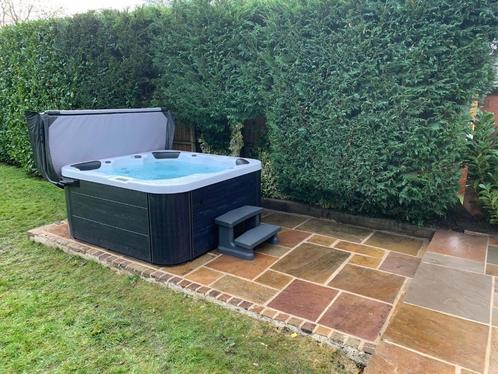 jacuzzi neuf pas chermeilleur prix partout REMISE jq'a 45%, Jardin & Terrasse, Terrasses, Neuf, Enlèvement