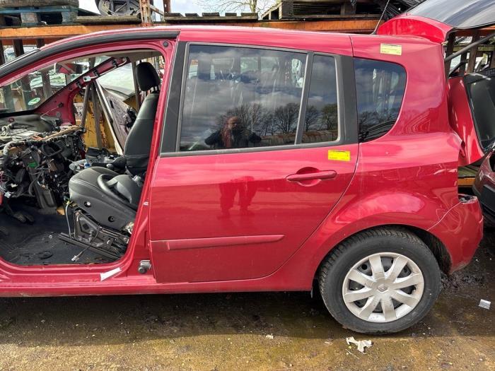 Portier 4Deurs links-achter van een Renault Modus (TENNJ), Auto-onderdelen, Carrosserie, Deur, Renault, Gebruikt, 3 maanden garantie