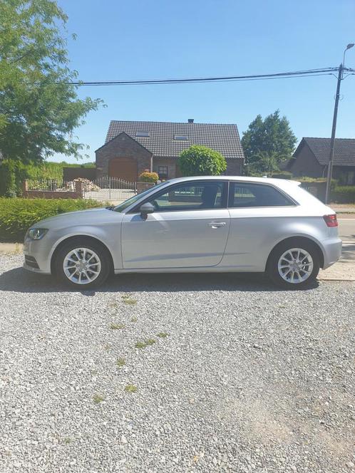 Audi A3 1.6 TDI  10/2015  EURO 6 " 90.000kms "!!!, Autos, Audi, Particulier, A3, ABS, Airbags, Air conditionné, Alarme, Bluetooth