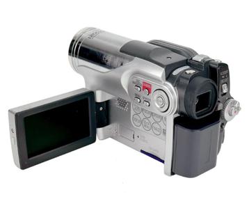 Hitachi Hybrid Camcorder DZ-HS300E – met tas & accessoires beschikbaar voor biedingen