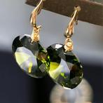 Superbes boucles d'oreilles en forme de soleil en péridot et, Bijoux, Sacs & Beauté, Enlèvement ou Envoi, Vert, Pendantes, Avec pierre précieuse