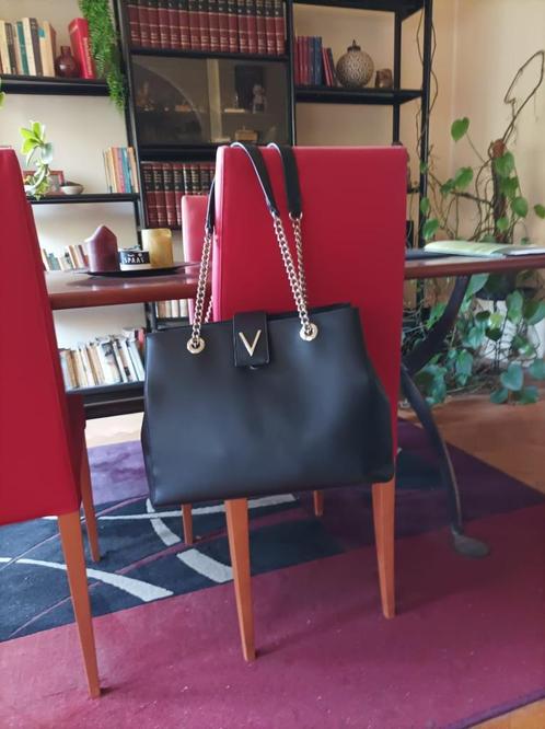 Ruime zwarte leren damestas van Valentino, Handtassen en Accessoires, Tassen | Damestassen, Nieuw, Shopper, Zwart, Verzenden
