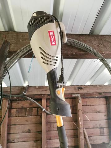 Debroussailleuse Ryobi - à réparer  beschikbaar voor biedingen