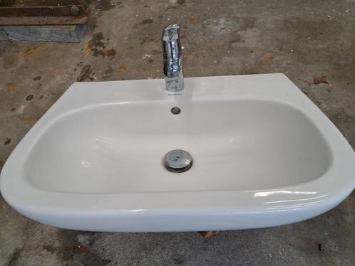 lavabo simple Duravit avec robinet, Maison & Meubles, Salle de bain | Meubles de Salle de bain, Comme neuf, Lavabo ou Évier, Moins de 100 cm
