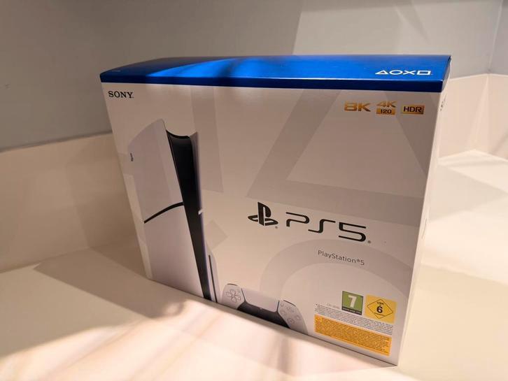 PlayStation 5 (PS5) Slim Disk Edition - In nieuwstaat + doos, Games en Spelcomputers, Spelcomputers | Sony PlayStation 5, Zo goed als nieuw