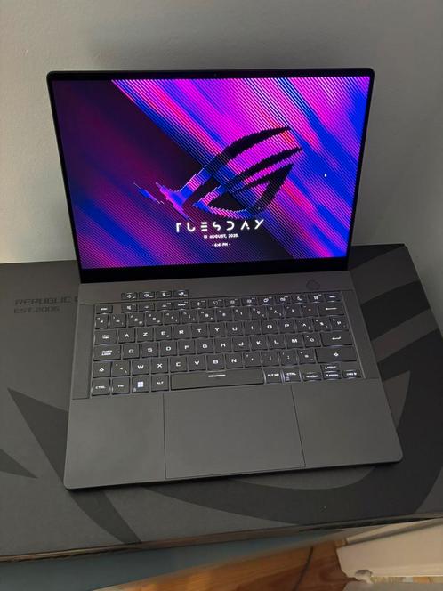 Asus zephyrus g14 2024, Computers en Software, Windows Laptops, Zo goed als nieuw, SSD, Ophalen