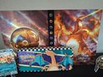 Charizard set met verzamelmap en pennendoos, Ophalen of Verzenden, Zo goed als nieuw