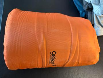 Matelas tapis de couchage gonflable autogonflant gelert 1pl. beschikbaar voor biedingen