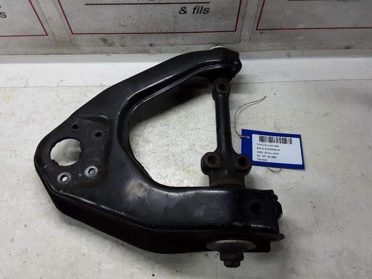 DRAAGARM LINKS VOOR Toyota Hilux III (01-2001/07-2005), Auto-onderdelen, Ophanging en Onderstel, Toyota, Gebruikt