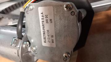 Garagepoort aandrijving beschikbaar voor biedingen