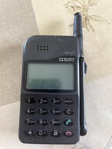 ancien gsm Sony cmd-z1