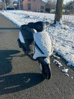 Piaggio zip, Fietsen en Brommers, Ophalen, Zip, Klasse A (25 km/u), Zo goed als nieuw