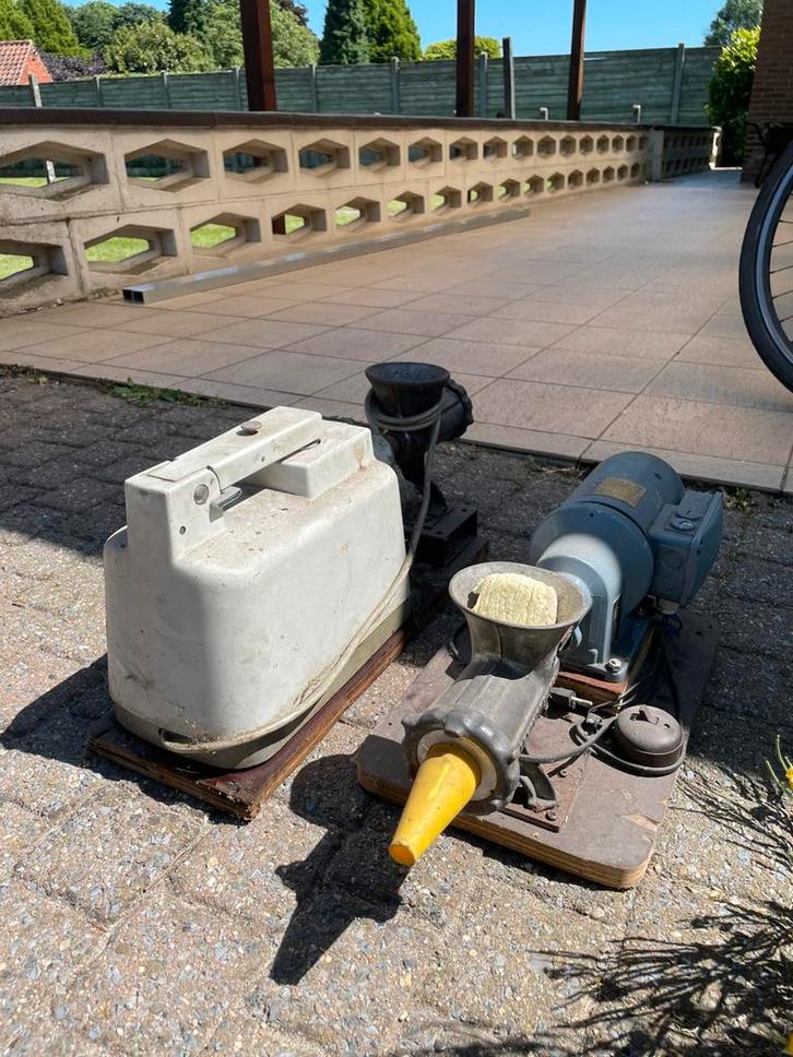 2 stuks Boiliemachine met elektromotor, Antiek en Kunst, Antiek | Overige Antiek, Ophalen