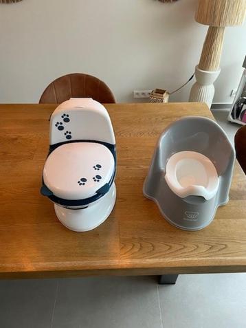 2 x plaspotje, 1 x BabyBjörn en 1 x mini wc met geluid beschikbaar voor biedingen