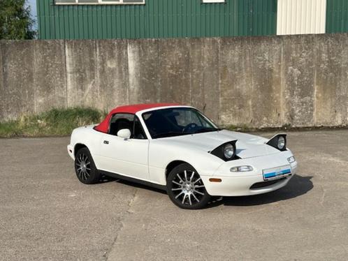 Mazda MX-5 1.6 16v NA Canada Miata | Rode softtop | Garantie, Auto's, Mazda, Bedrijf, Te koop, MX-5, Airbags, Lichtmetalen velgen