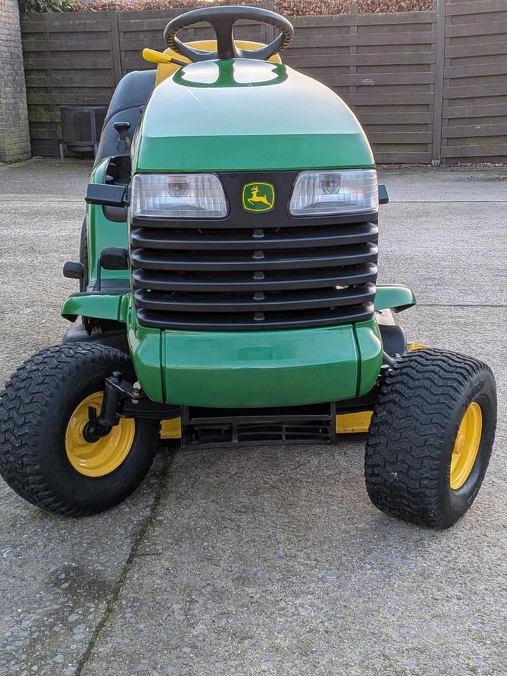 Zitmaaier John Deere LTR 180, Tuin en Terras, Zitmaaiers, Ophalen of Verzenden