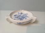 Magnifique cendrier en bleu de Delft/Porcelaine de Bruxelles, Antiquités & Art, Curiosités & Brocante, Enlèvement ou Envoi
